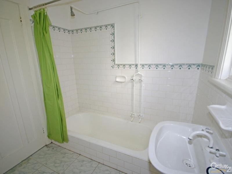 3 Lillimur Road, Ormond VIC 3204