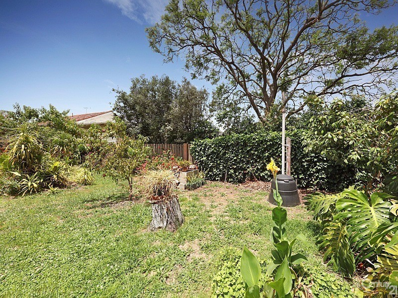 55 Carlyon Street, Ormond VIC 3204