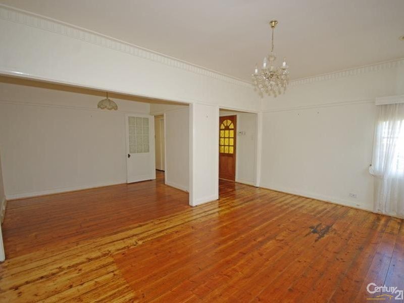 33 Small Road, Bentleigh VIC 3204