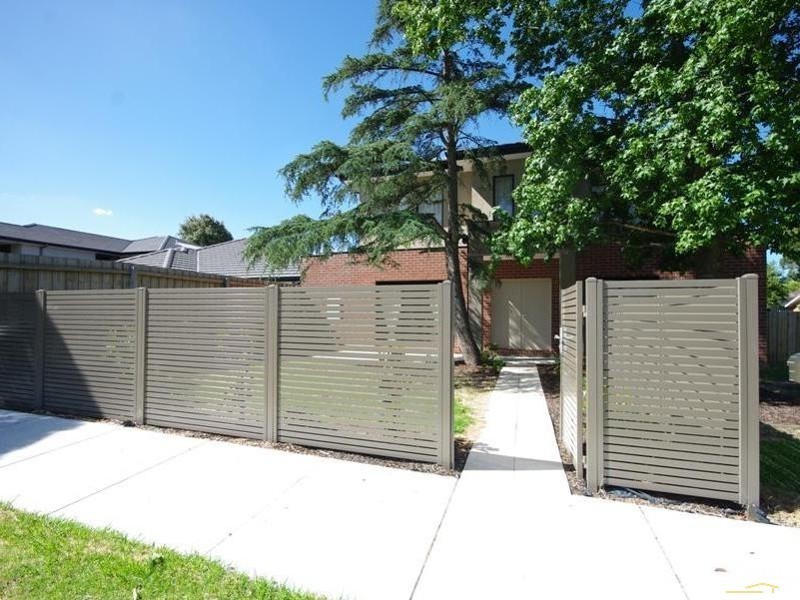 18 Luckins Road, Bentleigh VIC 3204