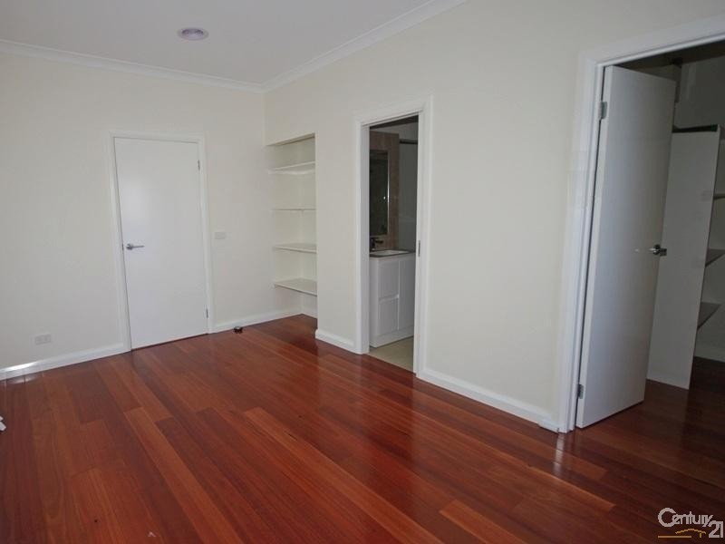 18 Luckins Road, Bentleigh VIC 3204