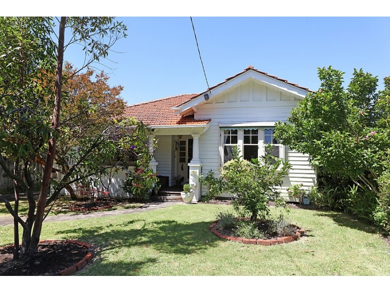 4 Thompson Street, Ormond VIC 3204