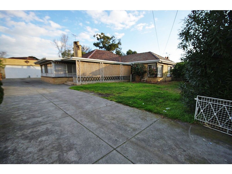 858 Centre Road, Bentleigh East VIC 3165