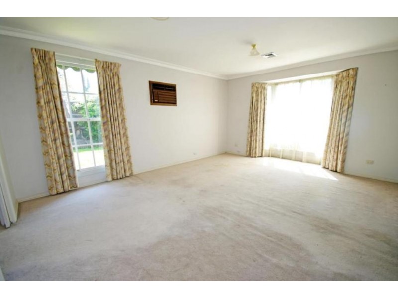 1/106 Bignell Road, Bentleigh East VIC 3165