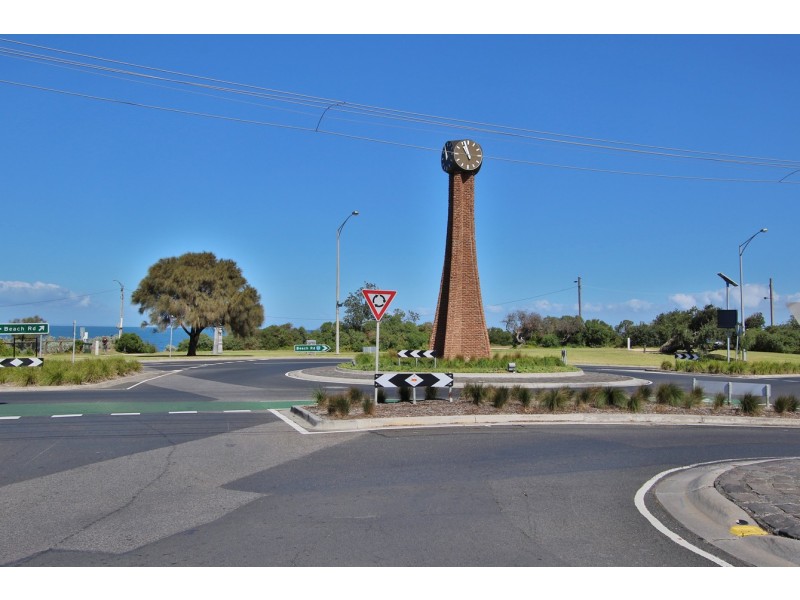 4/27 Third Street, Black Rock VIC 3193