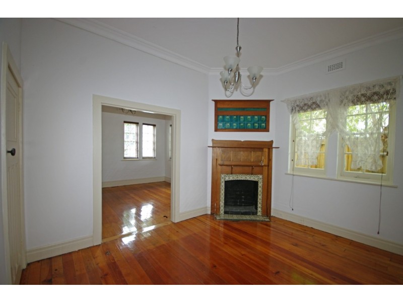 30 Byron Street, Elwood VIC 3184