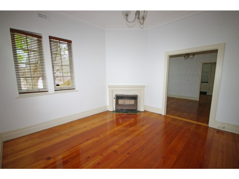 30 Byron Street, Elwood VIC 3184