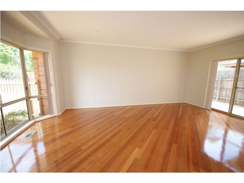 212 Tucker Road, Mckinnon VIC 3204