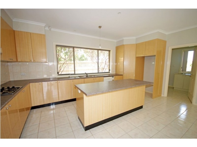 212 Tucker Road, Mckinnon VIC 3204