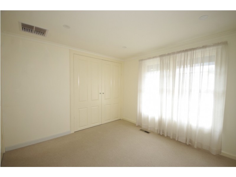3 Opal Court, Bentleigh East VIC 3165