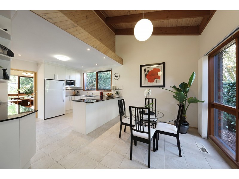 1 Ikara Court, Cheltenham VIC 3192