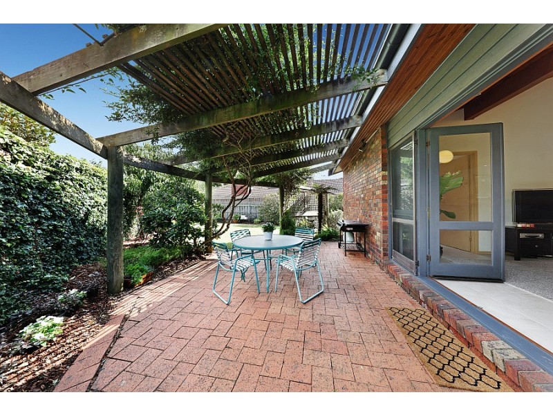 1 Ikara Court, Cheltenham VIC 3192