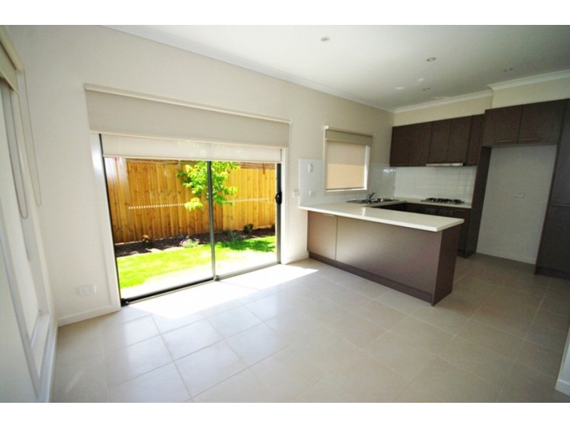 2/1 Barry Street, Bentleigh VIC 3204