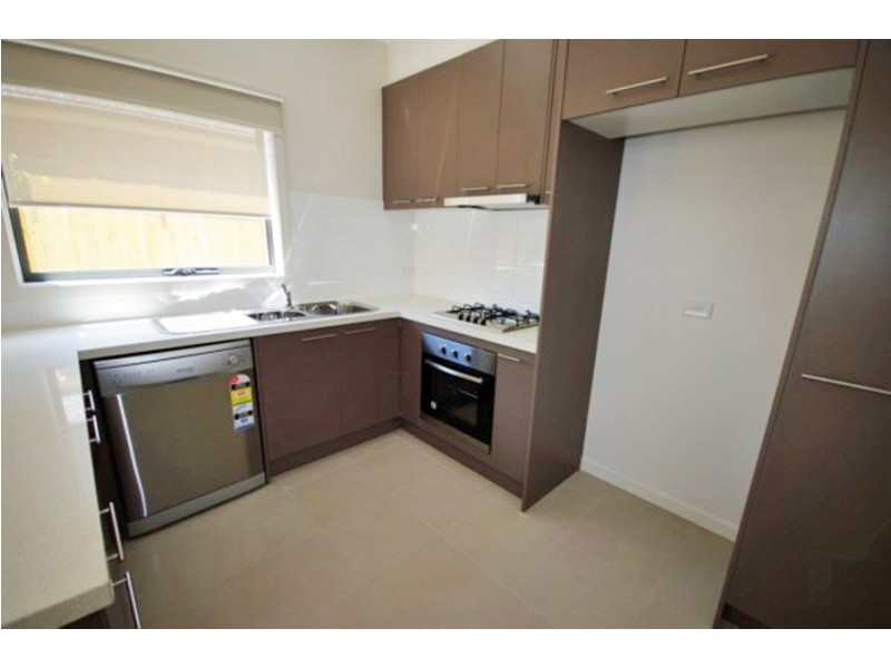 2/1 Barry Street, Bentleigh VIC 3204