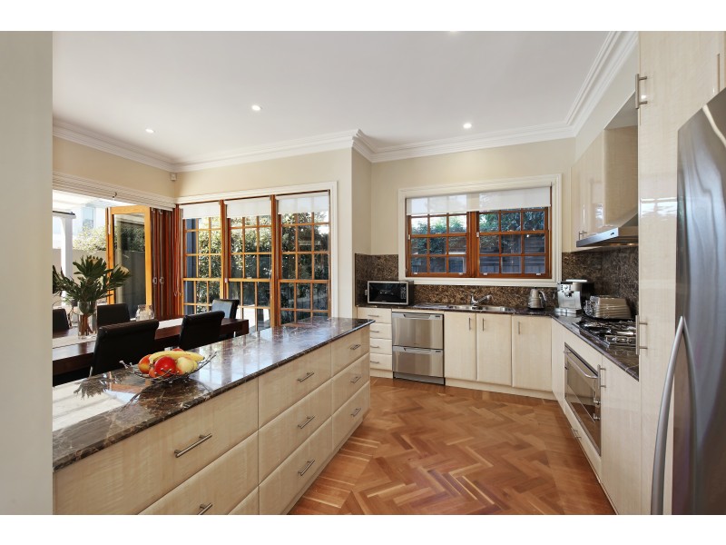 10 Whyte Street, Brighton VIC 3186