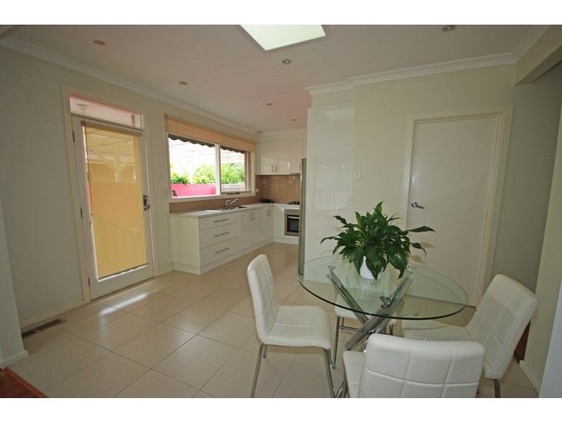 1/1 Parker Street, Ormond VIC 3204