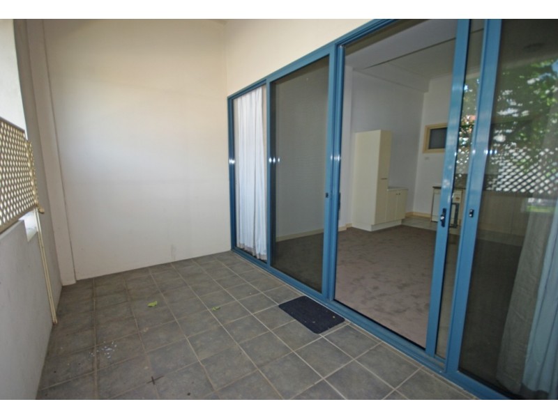 2/125 McKinnon Road, Mckinnon VIC 3204