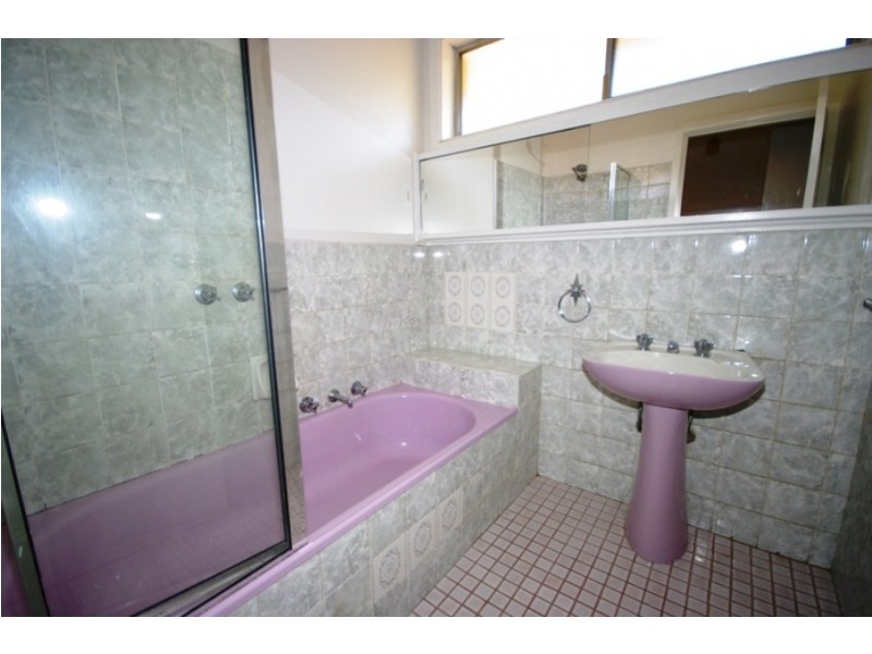 26 Pasadena Crescent, Bentleigh East VIC 3165