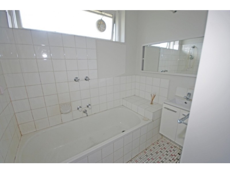 6/3 South Avenue, Bentleigh VIC 3204