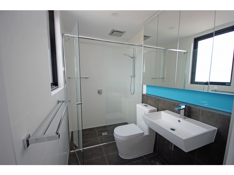 202/193 McKinnon Road, Mckinnon VIC 3204