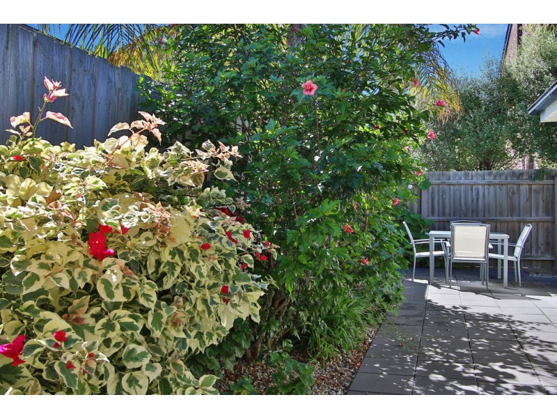 4/27 Third Street, Black Rock VIC 3193