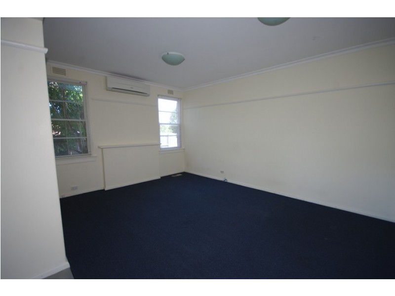 5 Ozone Street, Hampton VIC 3188