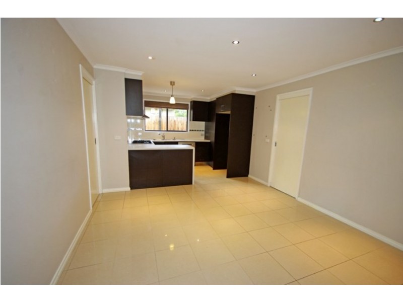 34 Sandleford Place, Dingley Village VIC 3172