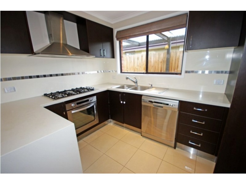 34 Sandleford Place, Dingley Village VIC 3172