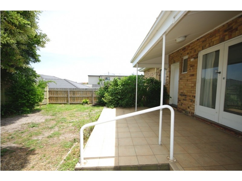 24 Beths Street, Bentleigh VIC 3204