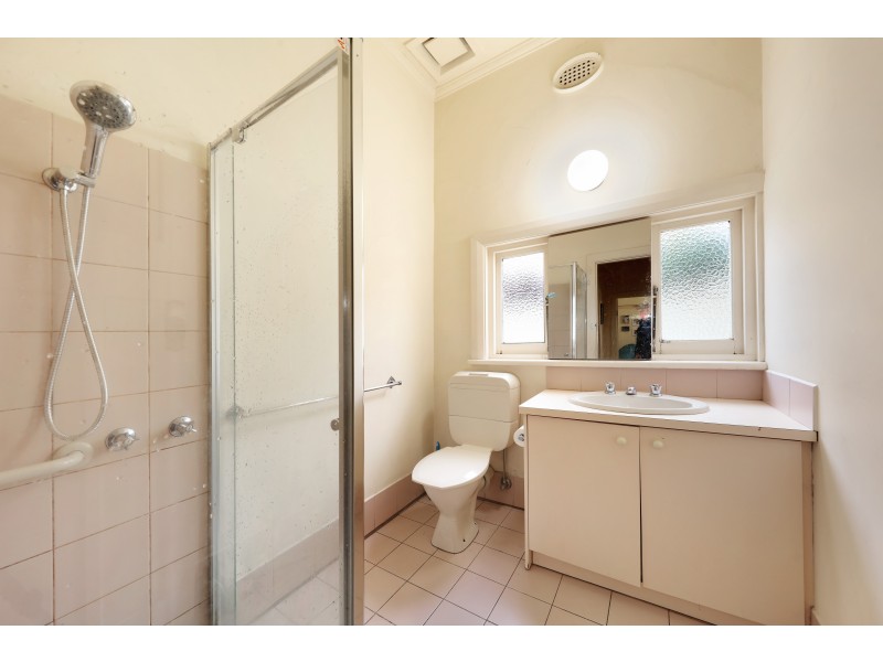 15 Service Street, Caulfield North VIC 3161