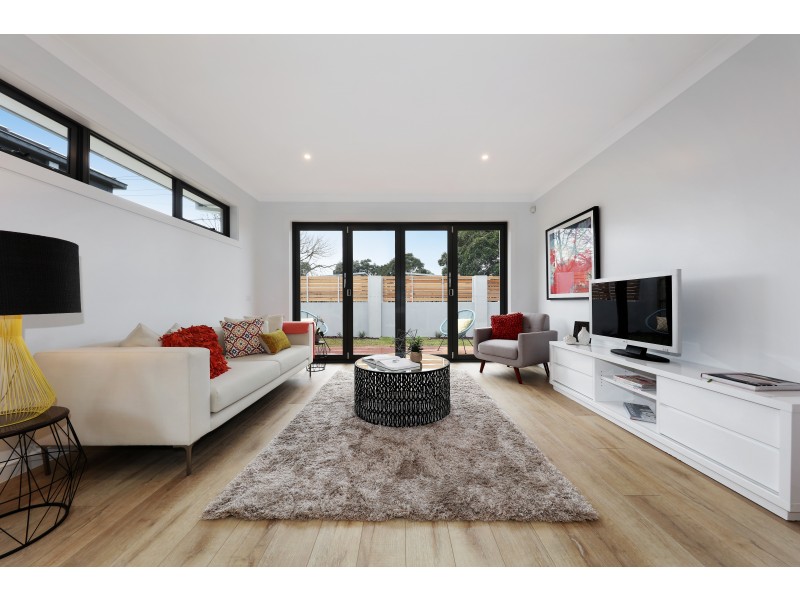 5 Walnut Street, Ormond VIC 3204