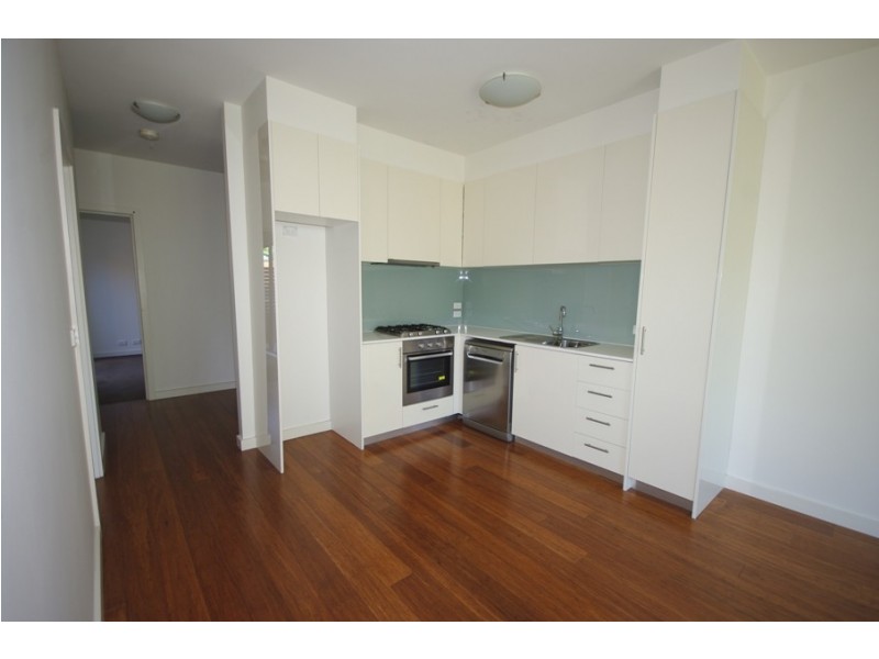 6/75 Lillimur Road, Ormond VIC 3204