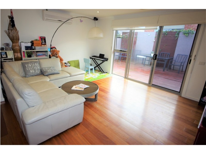 5A White Street, Bentleigh East VIC 3165