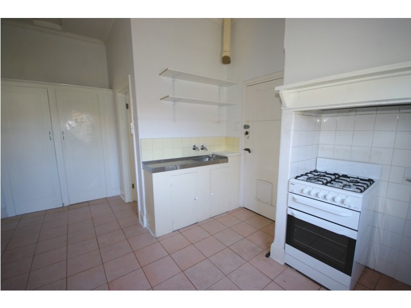 72 Oakleigh Road, Carnegie VIC 3163