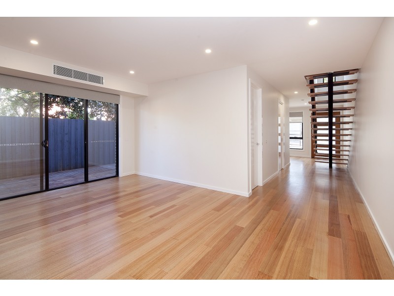 26B Clee Street, Mckinnon VIC 3204