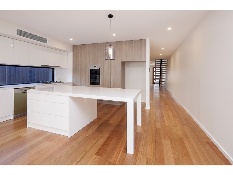 26B Clee Street, Mckinnon VIC 3204