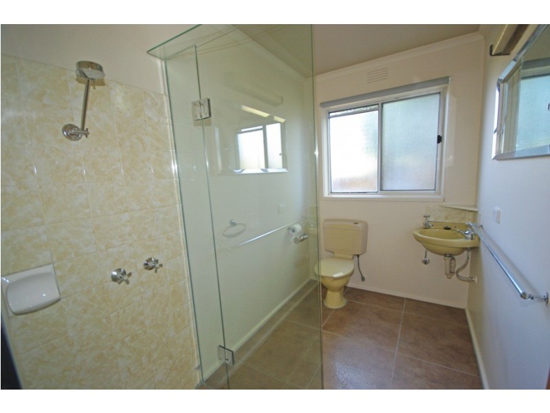 31 Rose Street, Mckinnon VIC 3204