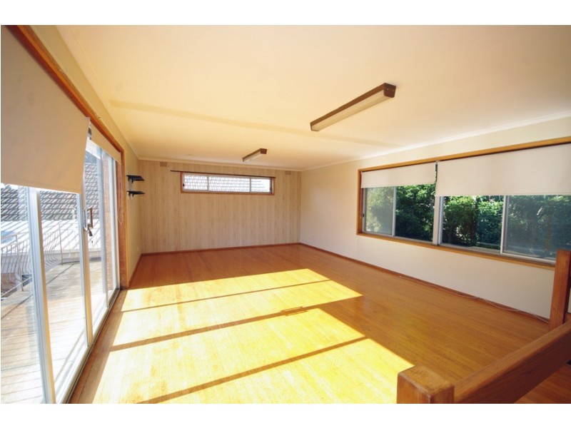 31 Rose Street, Mckinnon VIC 3204