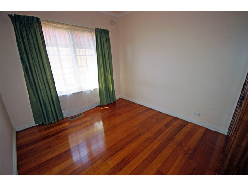 12 Thomasina Street, Bentleigh East VIC 3165