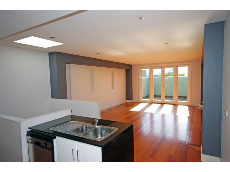 2/119 Kangaroo Road, Hughesdale VIC 3166