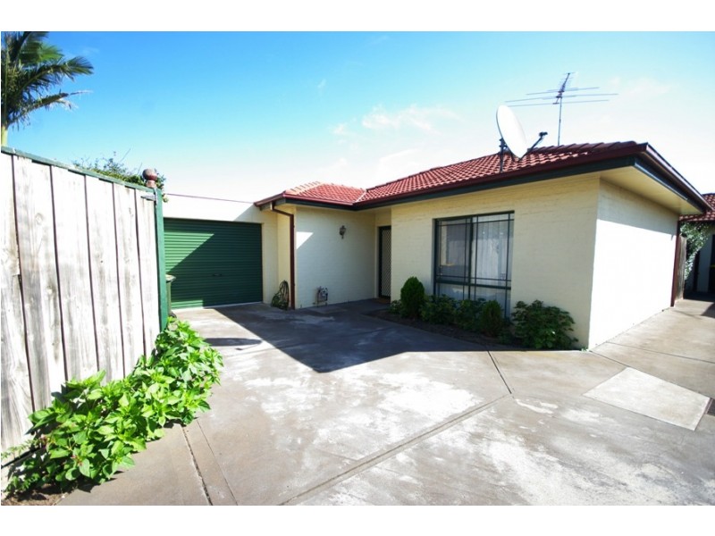 2/129  East Boundary Road, Bentleigh East VIC 3165