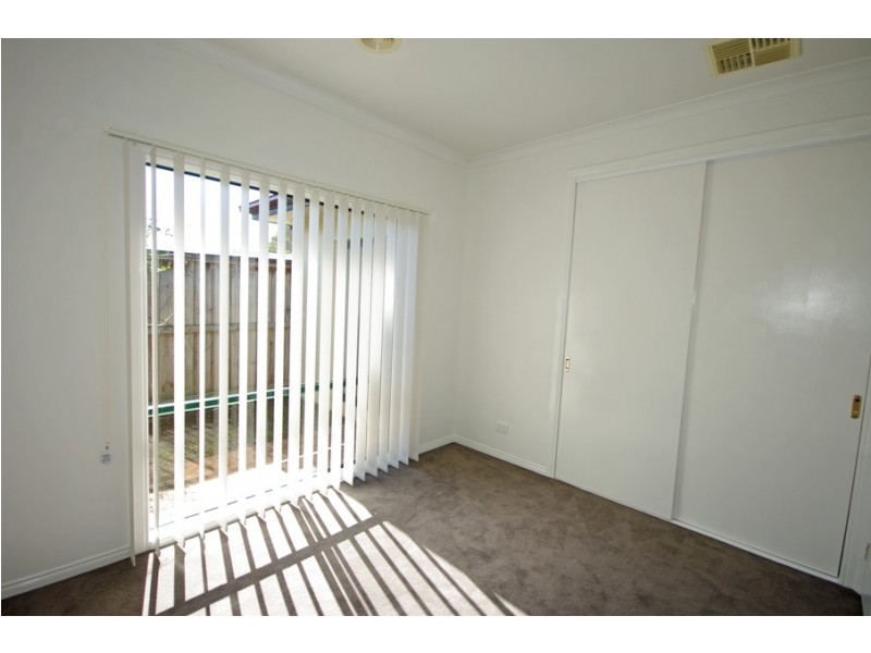 2/129  East Boundary Road, Bentleigh East VIC 3165