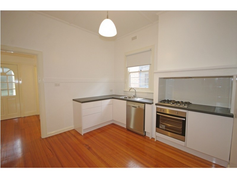 5 Fitzroy Street, Mckinnon VIC 3204