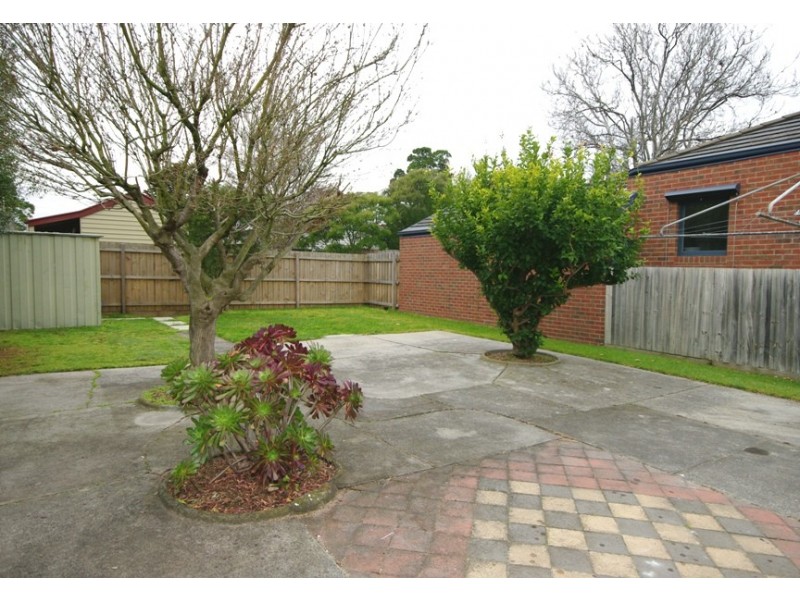 5 Fitzroy Street, Mckinnon VIC 3204
