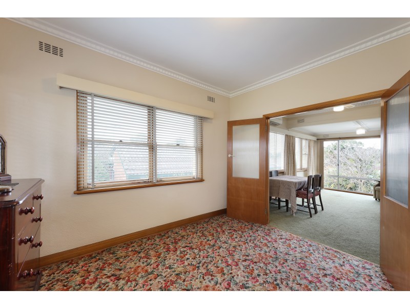 132 Jasper Road, Bentleigh VIC 3204