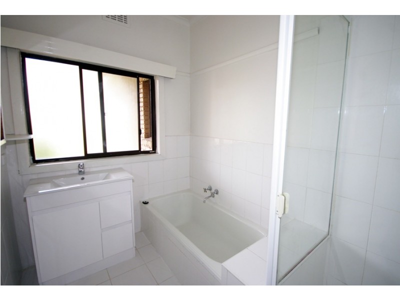 14 Leigh Street, Bentleigh East VIC 3165