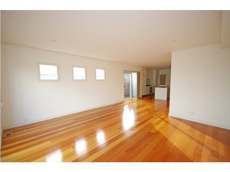 26A Carlton Street, Mckinnon VIC 3204