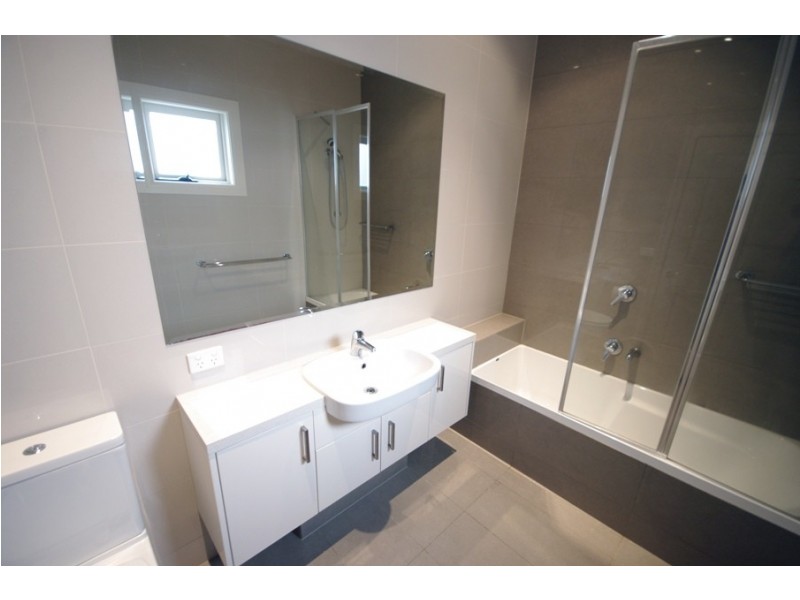 26A Carlton Street, Mckinnon VIC 3204