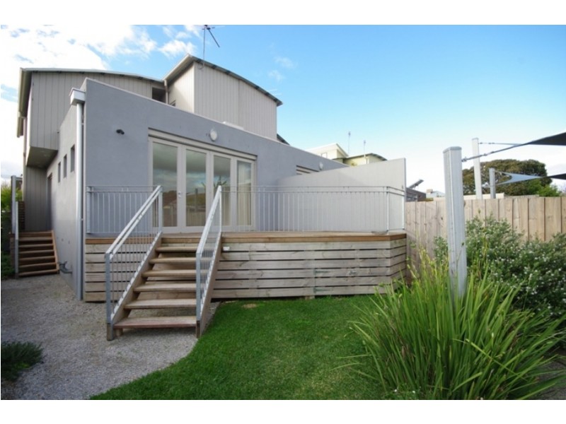 26A Carlton Street, Mckinnon VIC 3204