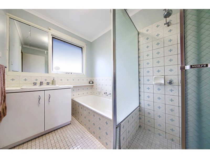 2/163 Centre Dandenong Road, Cheltenham VIC 3192